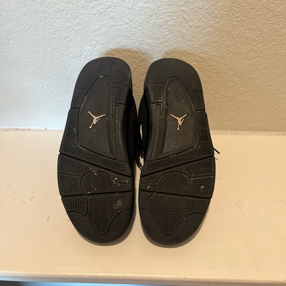 Jordan Black Sneakers - Picture 7 of 7